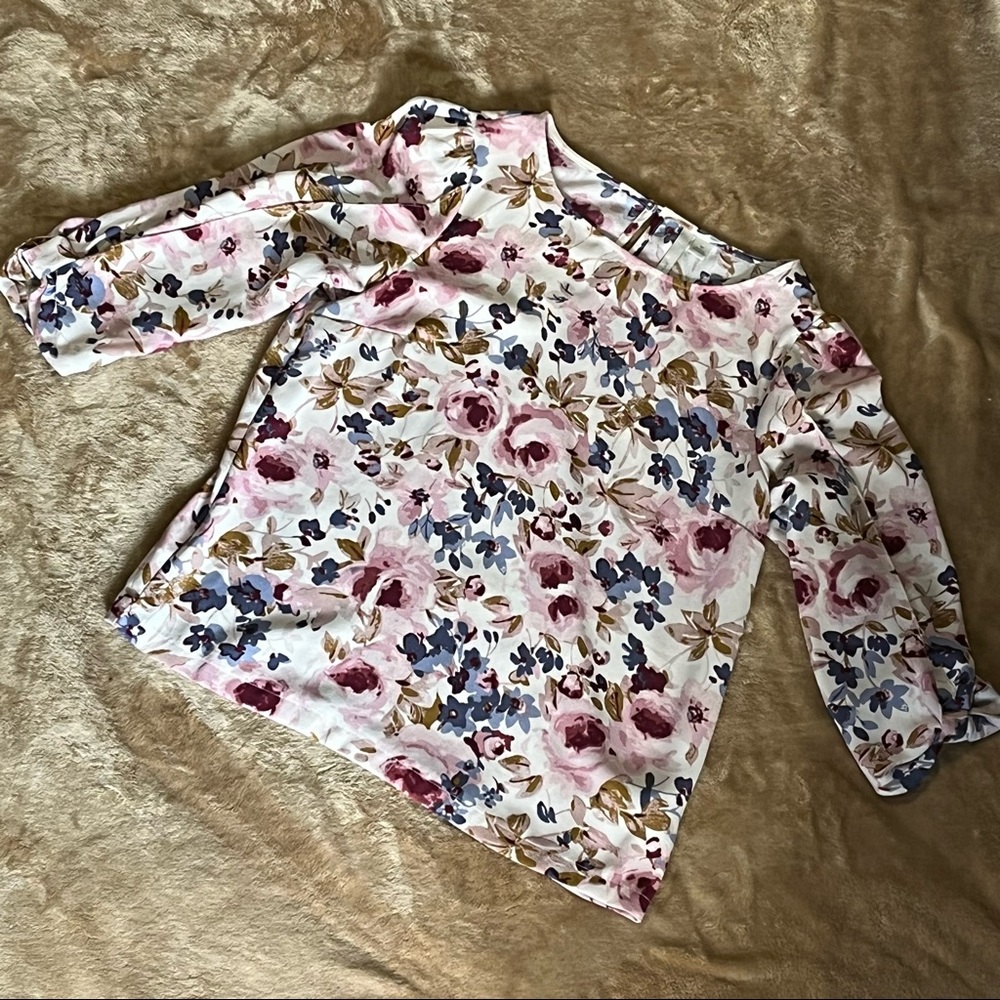 LC Lauren Conrad Floral Top